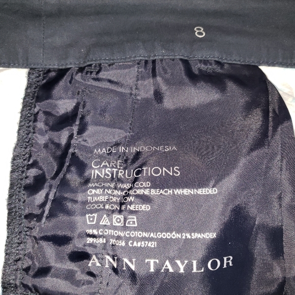 Ann Taylor high rise city shorts size 8 - Picture 7 of 8